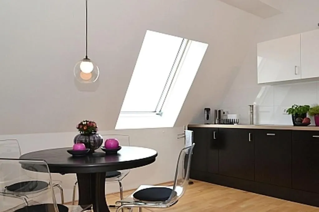 Apartment Stylish Maisonette, Prenzlauer Berg, 70M2 Berlin
